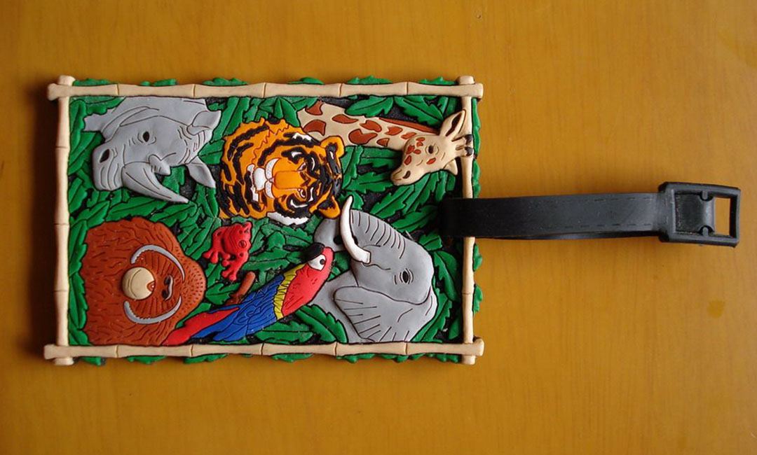 奉节博尼箱包CMS网站开发案例